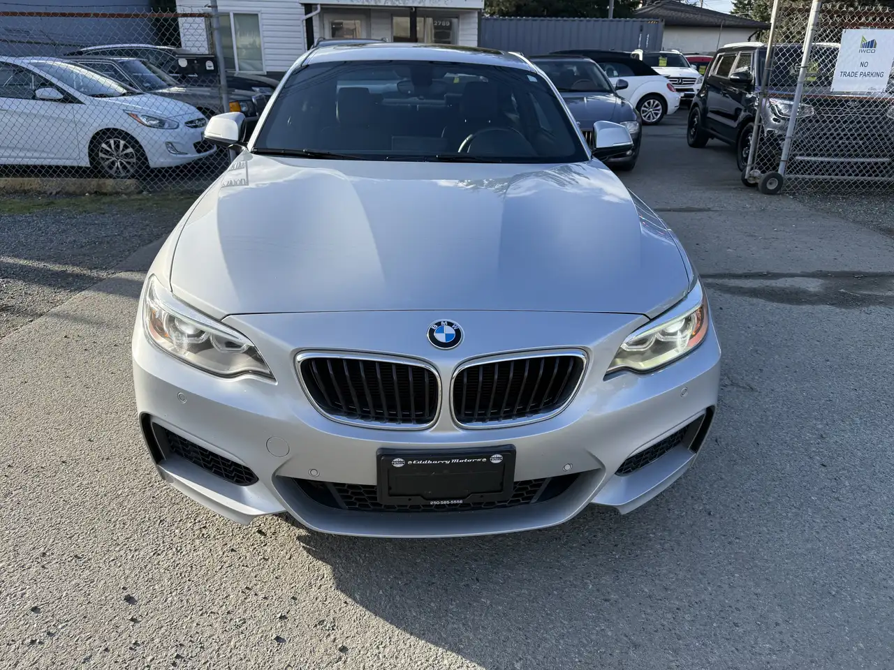BMW 2 Series снимка BMW 2 Series