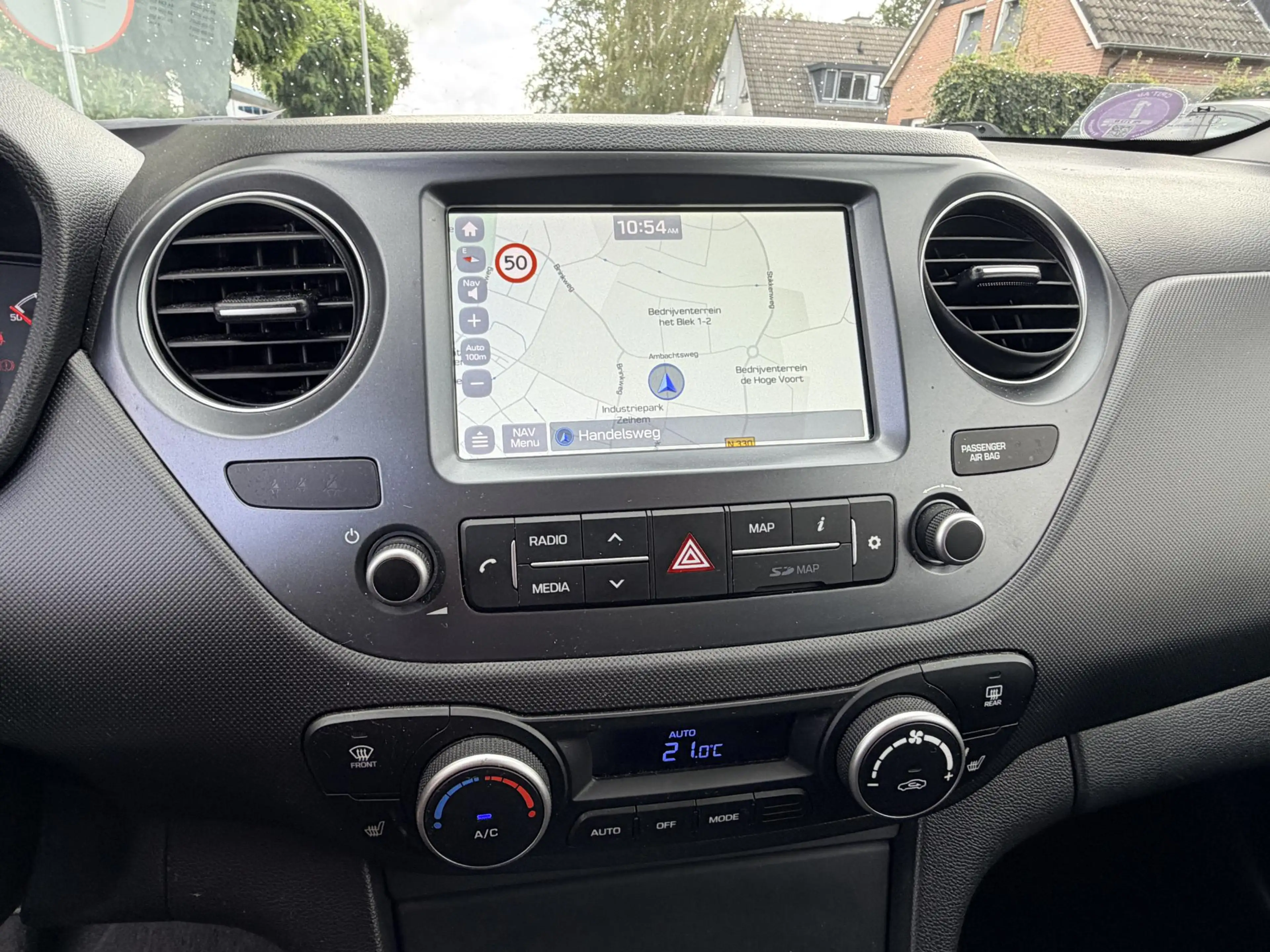 Hyundai i10 1.0i i-Premium Navigatie•Airco•Cruise — photo 15