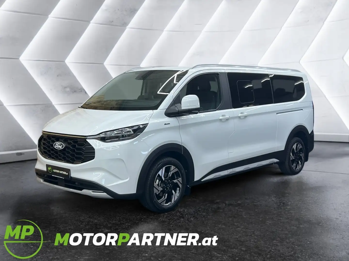 Ford Tourneo Custom L2 Active | PHEV | Bus 8-Sitze | Sofort verfügbar Weiß - 1