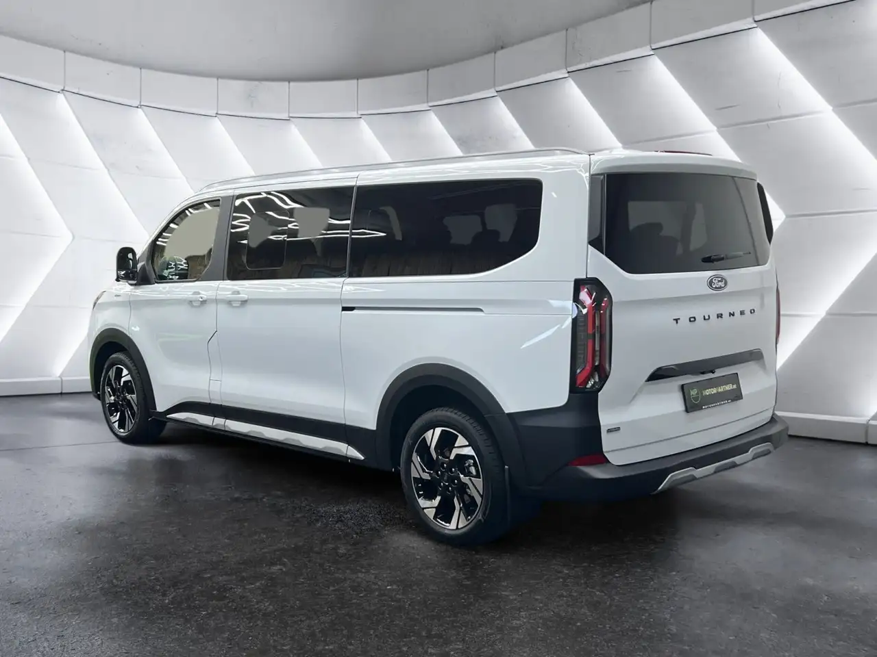 Ford Tourneo Custom 2026