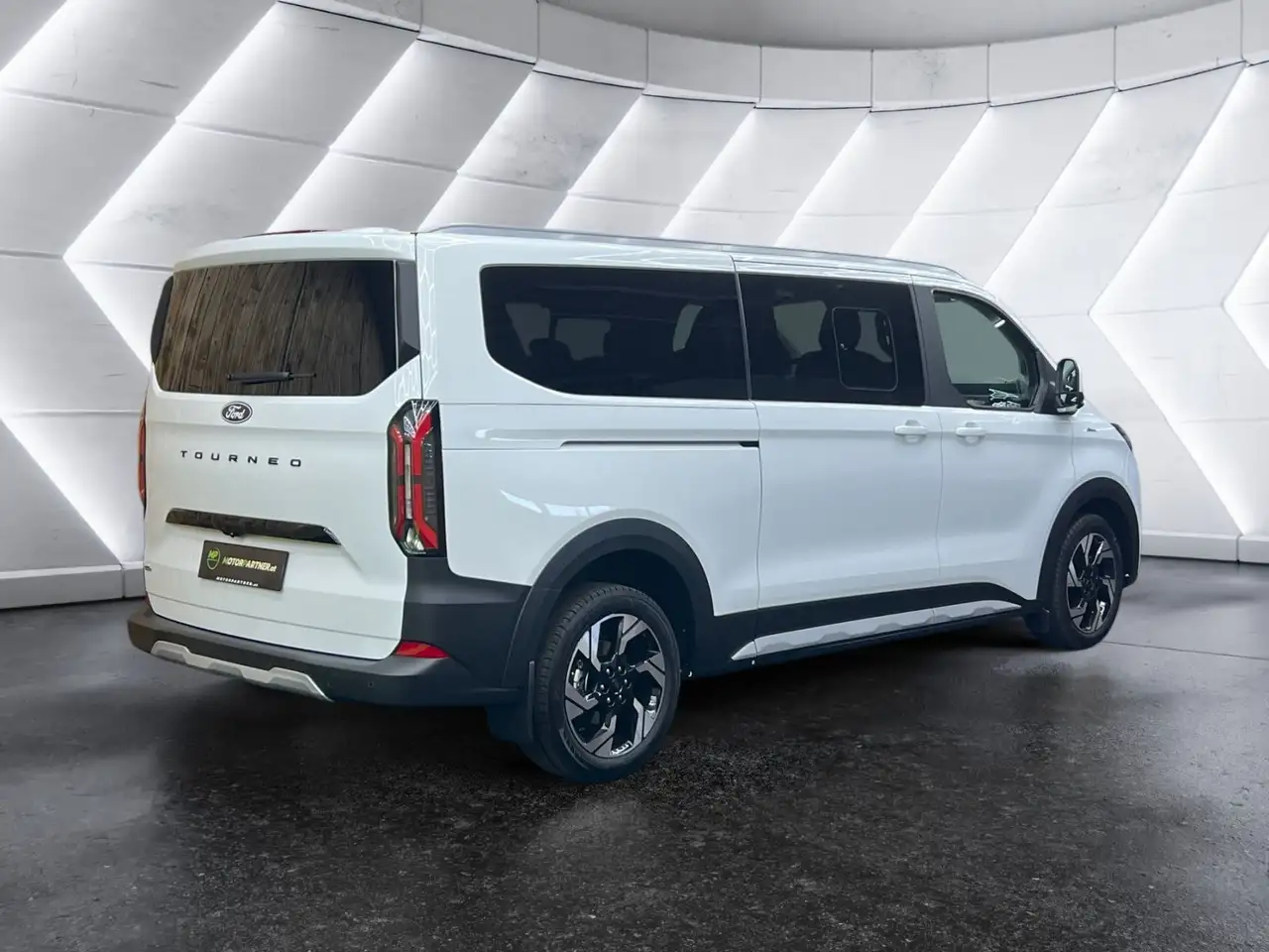 Ford Tourneo Custom 2026