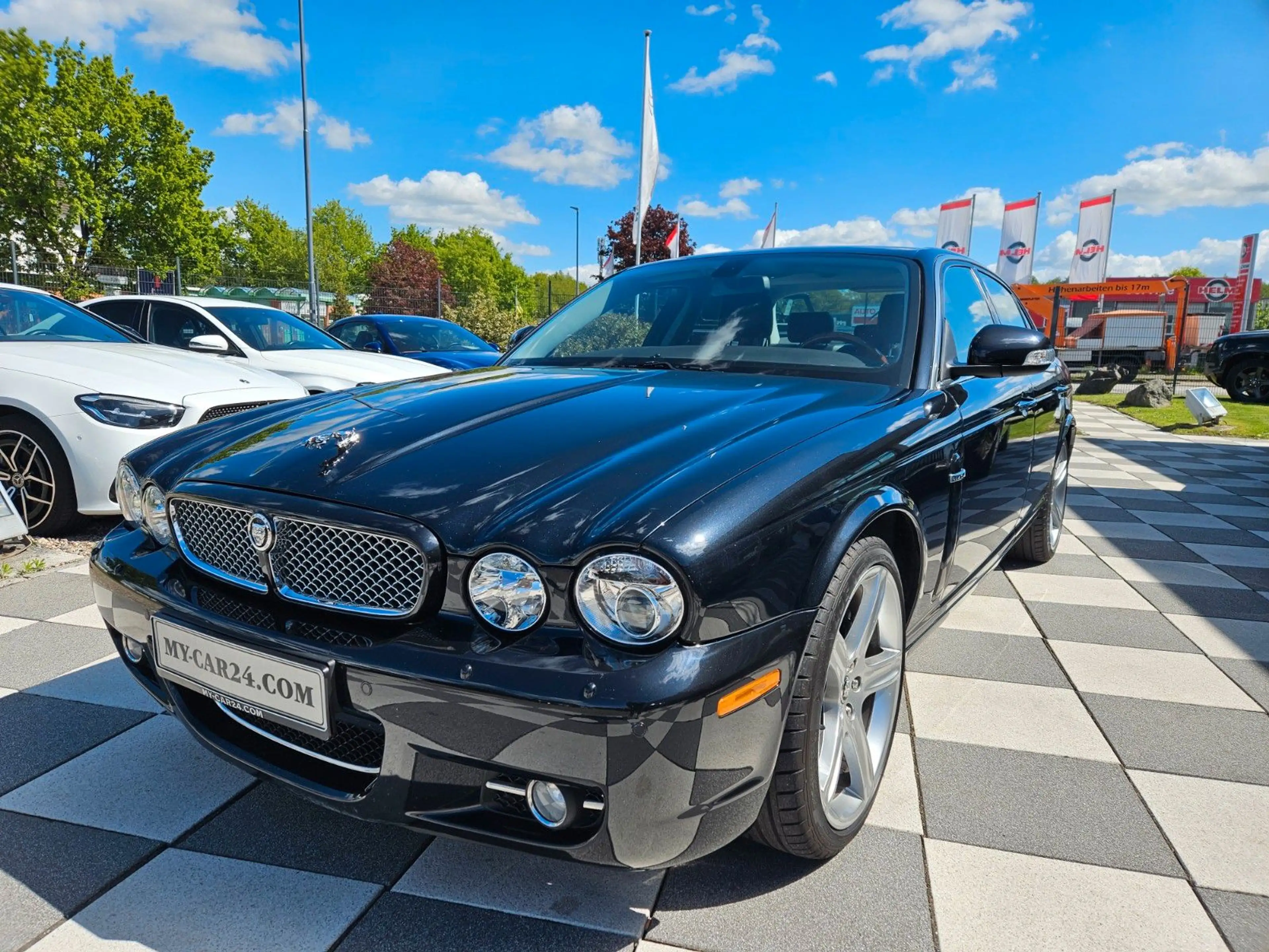 Jaguar XJ 2.7 D V6 Executive+Schiebedach+Xenon+Leder+ — photo 4