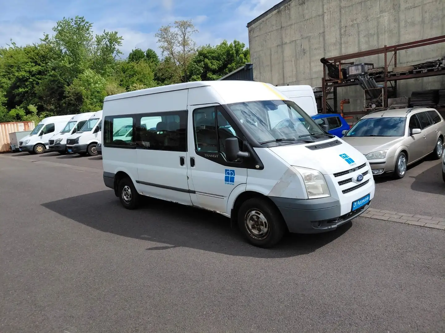 Ford Transit Kombi FT 300 M Trend  9 SITZER Blanc - 1