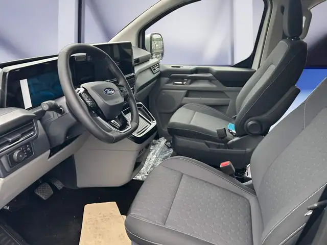 Ford Vanexxt Level view 8