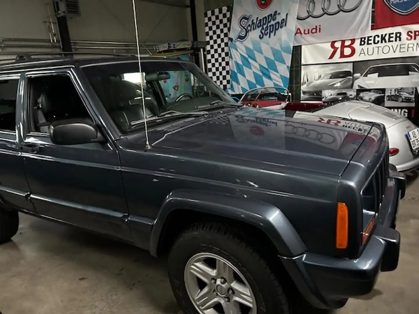 Jeep Cherokee Cherokee 4.0 Limited Azul - 2