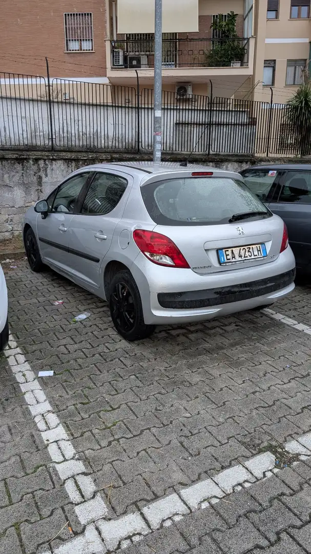 Peugeot 207 5p 1.4 8v Energie Sport eco-Gpl - 2