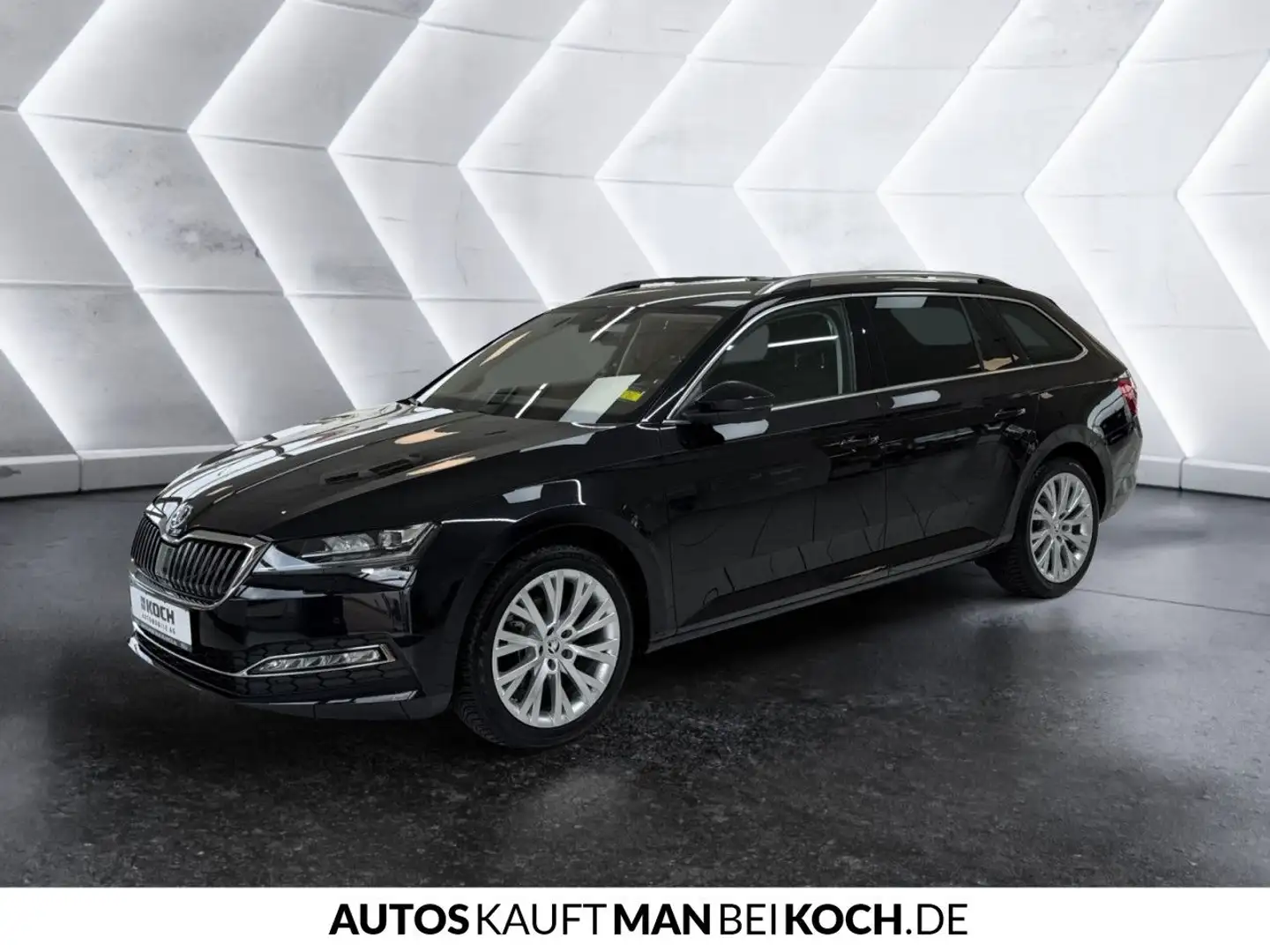 Skoda Superb Combi 1,5 TSI Style DSG LED Navi ACC AHK Schwarz - 2
