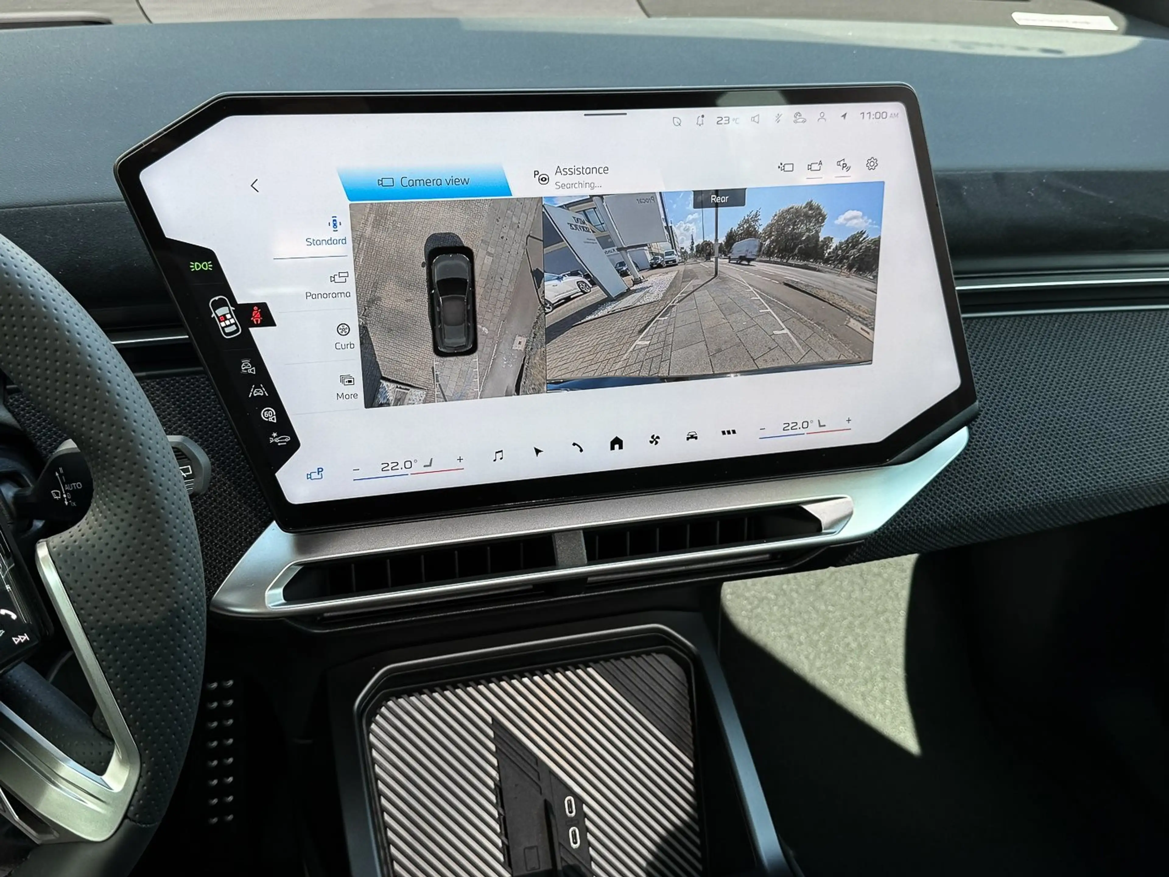 BMW iX3 40 M Sport HUD PANO ACC AHK NAVI Standh. LM — photo 9