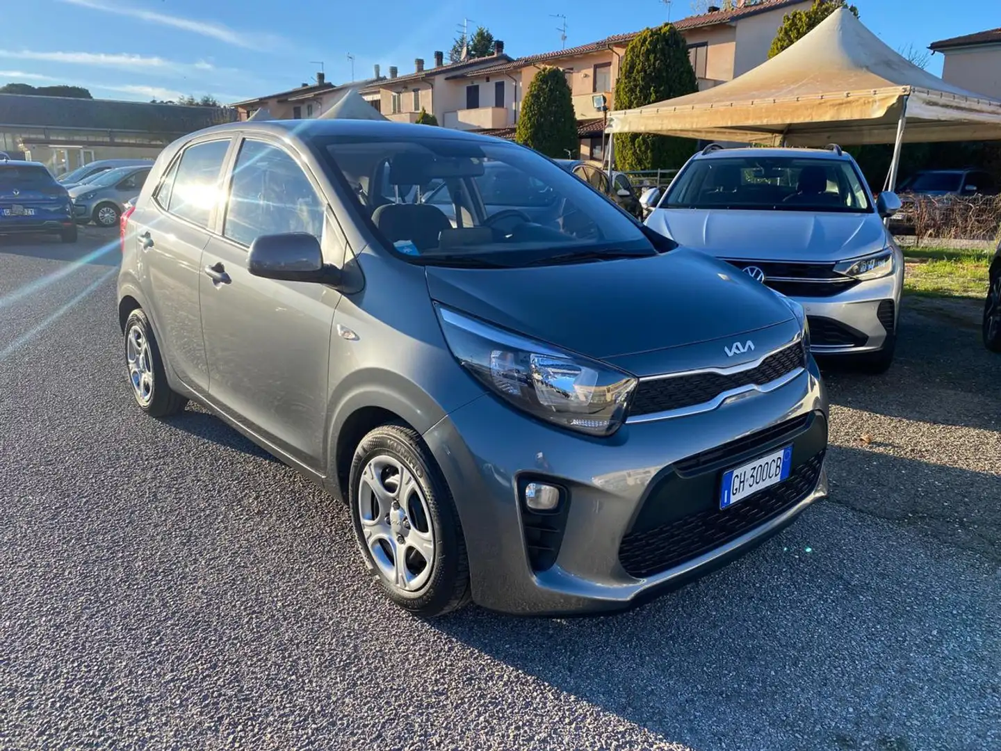 Kia Picanto 1.0 12V 5 porte Urban Grigio - 2