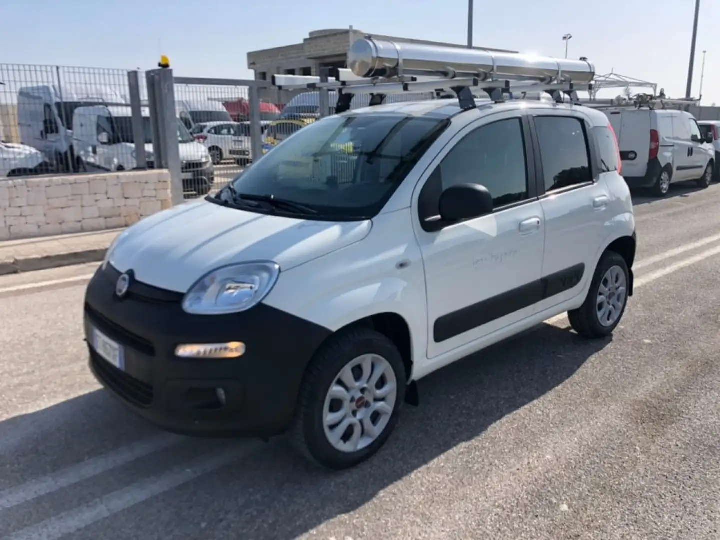 Fiat Panda 1.3 MJT S&S 4x4 Pop Climbing Van 2 posti Bianco - 1
