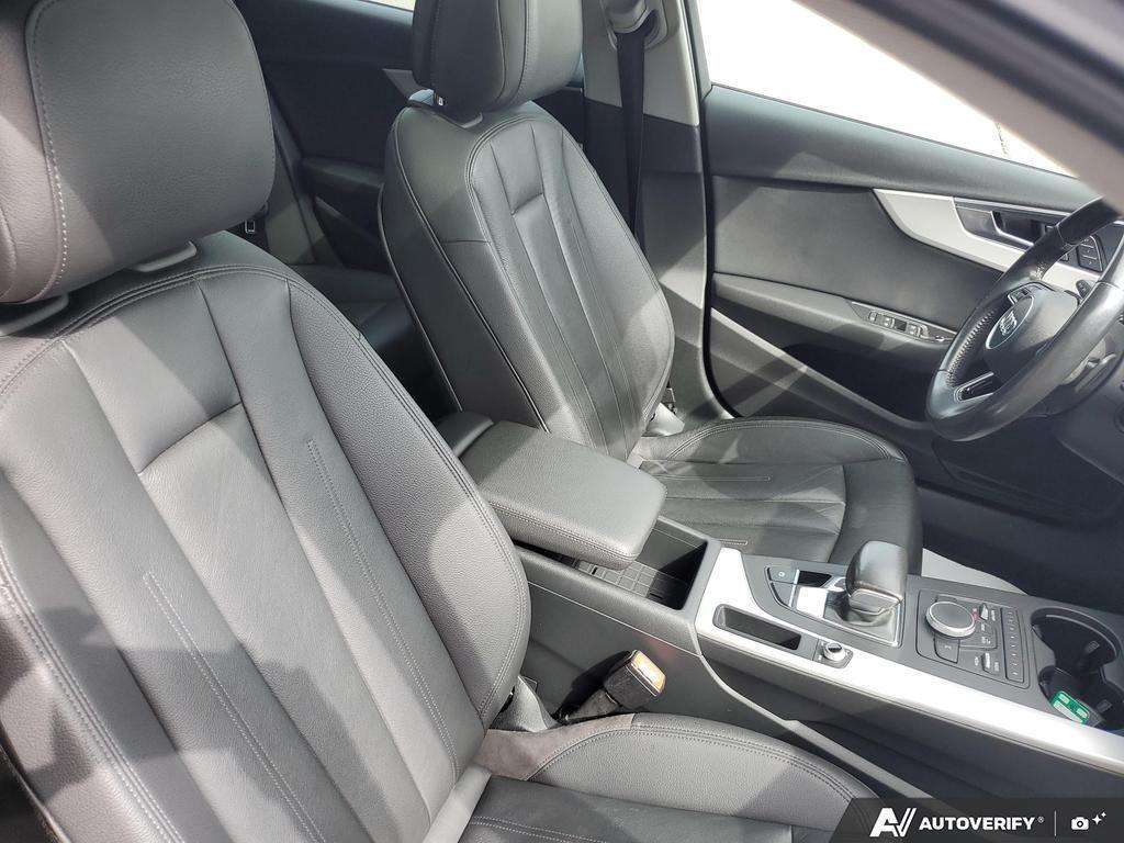 2017 Audi A4 Komfort (AWD)-LEATHER-SUNROOF-HEATED SEATS-BLUETOO thumb 22