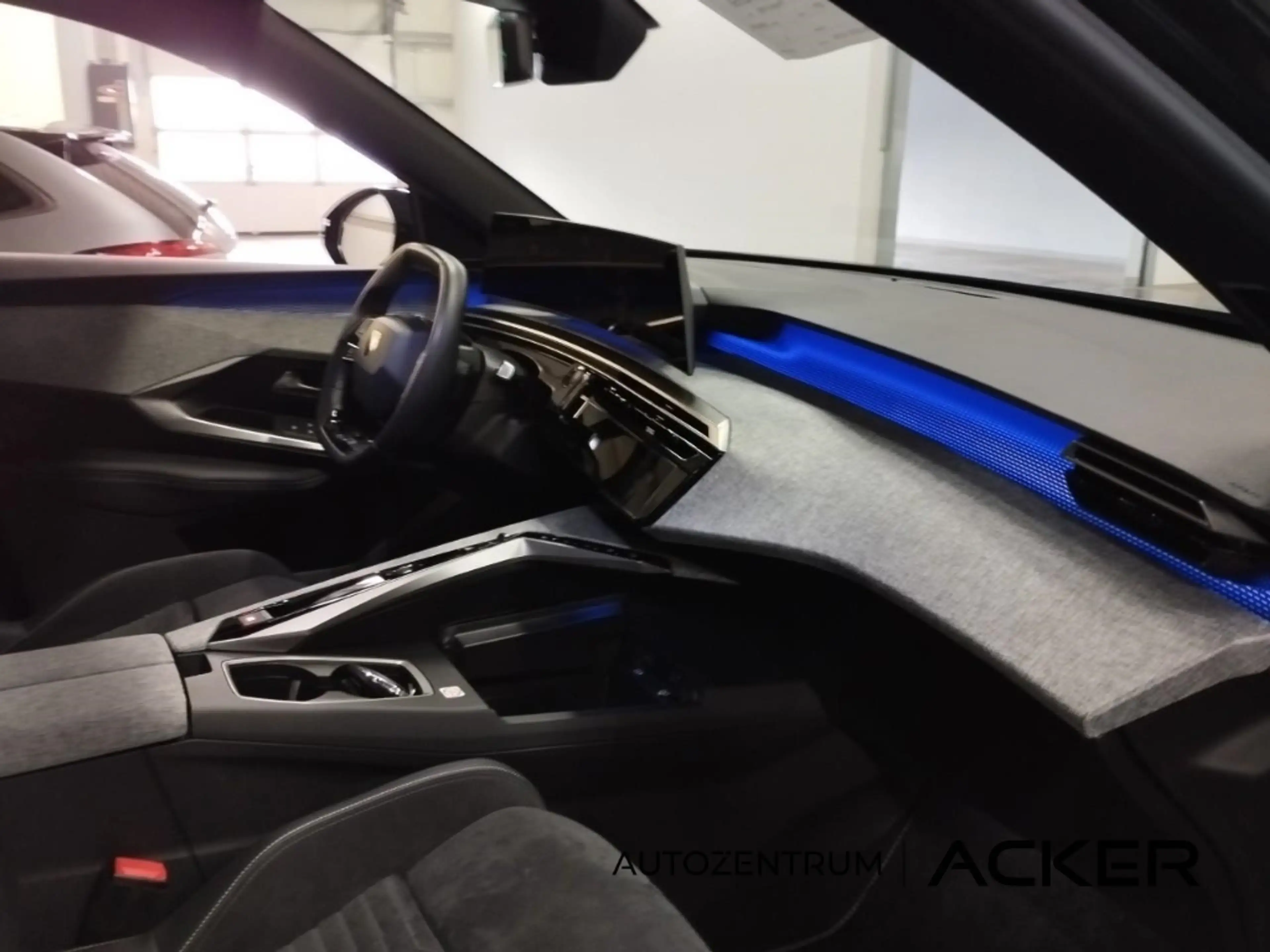 Peugeot 5008 Hybrid 145 GT e-DSC6 PSD/360Kam/LED/WinterP — photo 6