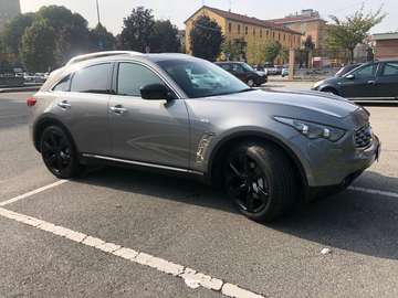 QX70 (FX) 5.0 V8 S Premium awd auto