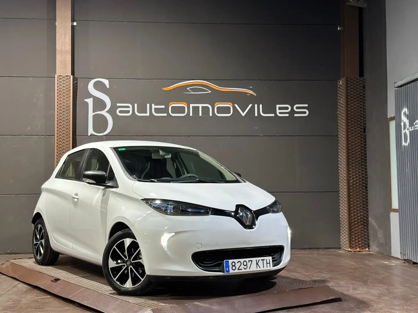 Renault ZOE Pequeño Automático de 5 Puertas Blanco - 1
