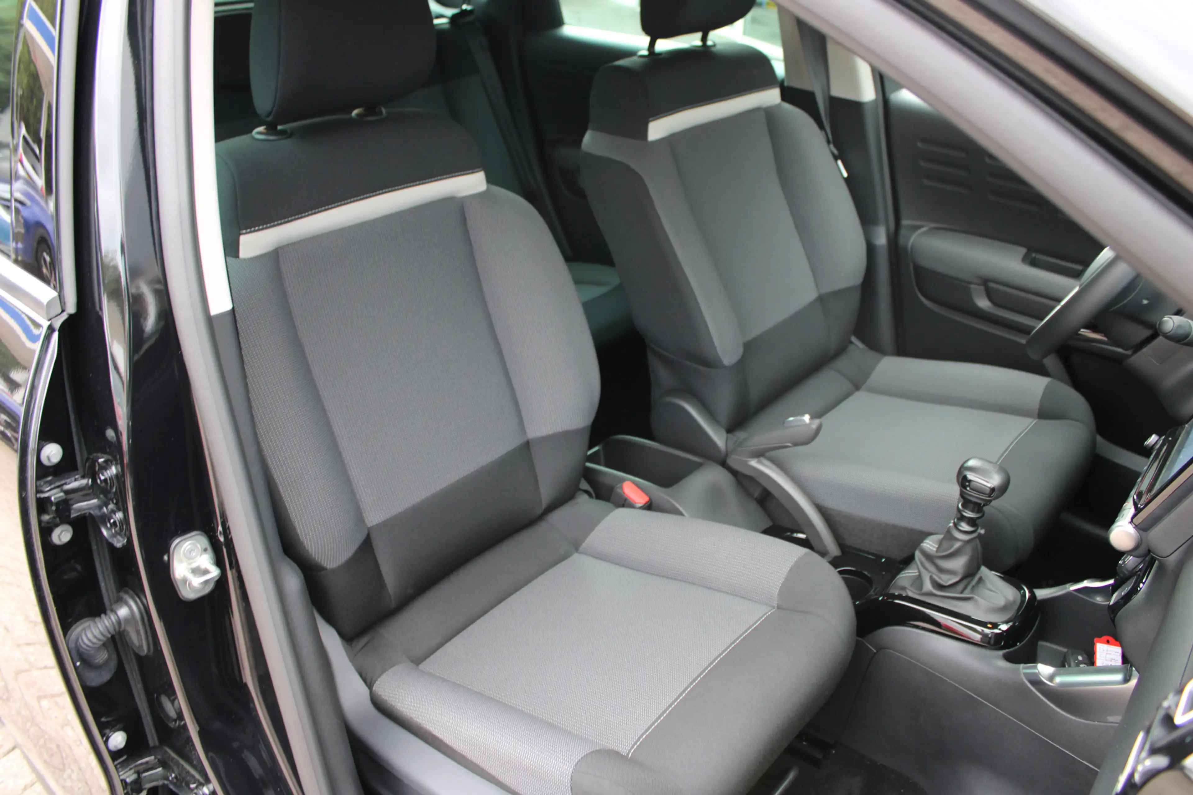 Citroen C3 Aircross 1.2 PureTech You — photo 23