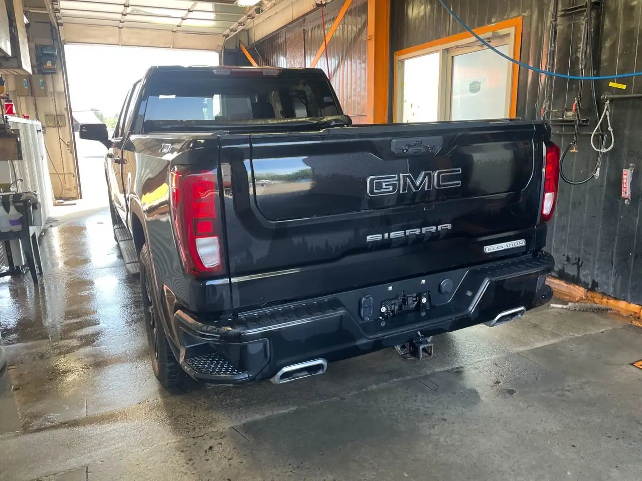 GMC Sierra 1500 снимка GMC Sierra 1500