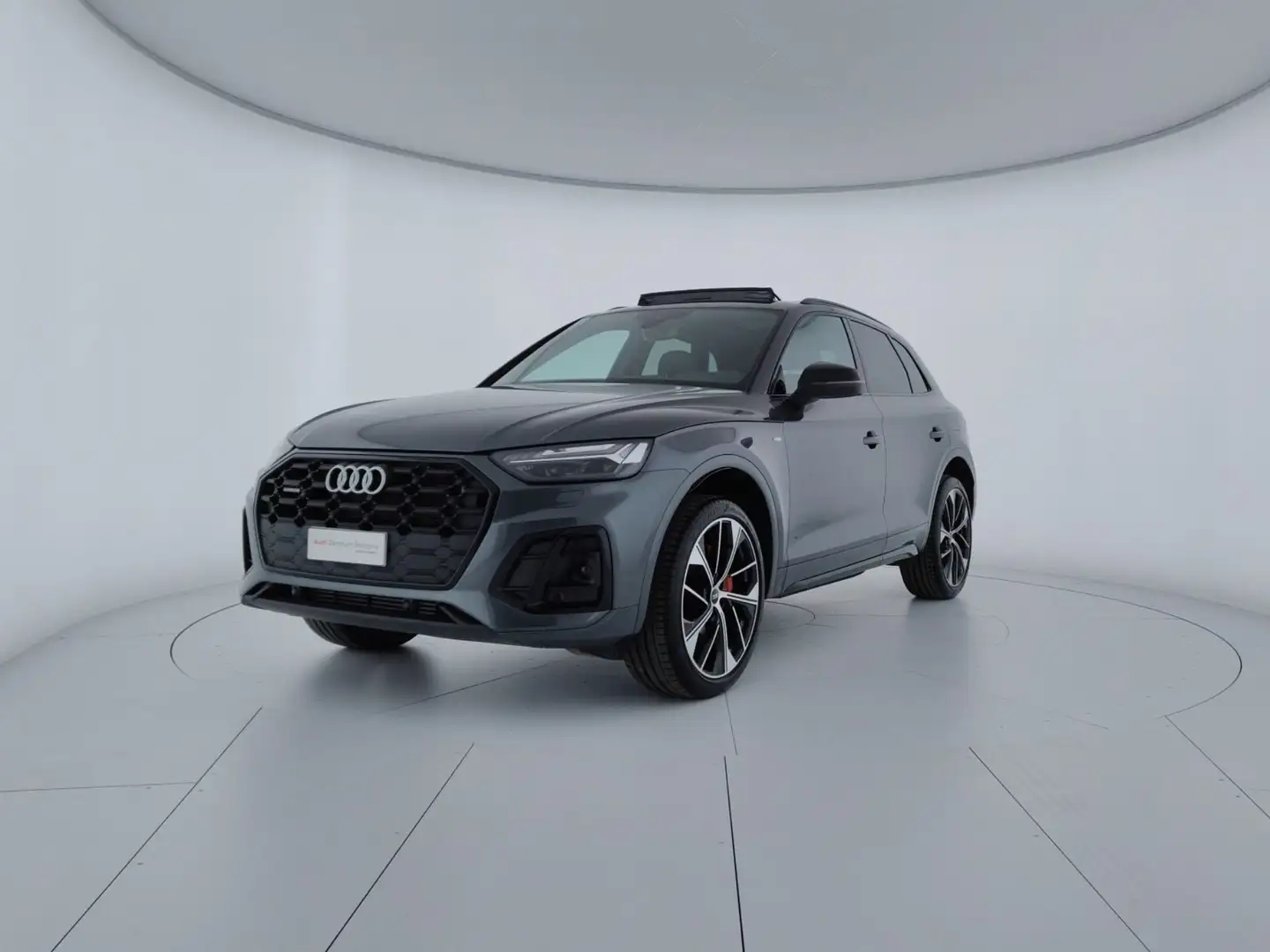 Audi Q5 55 TFSI e quattro S tronic Identity Black Grigio - 1