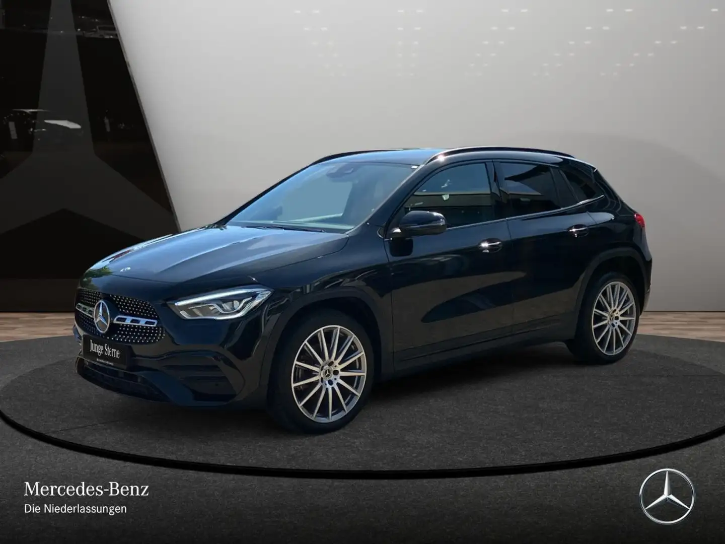 Mercedes-Benz GLA 250 e AMG+NIGHT+LED+8G Schwarz - 2