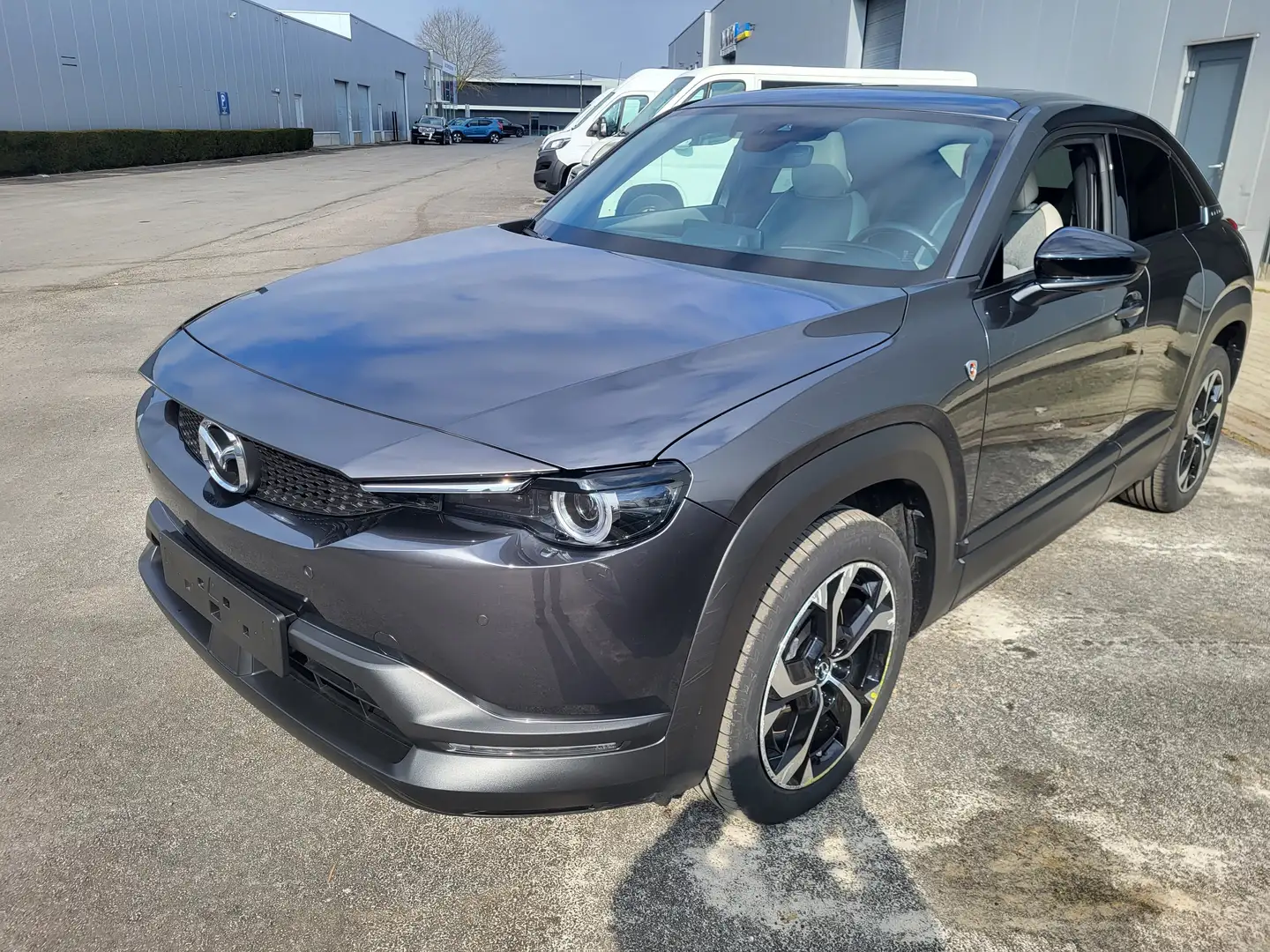 Mazda MX-30 17.8 kWh e-SKYACTIV R-EV Exclusive-Line(125kW Šedá - 1