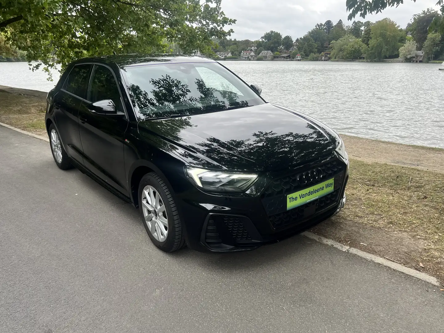 Audi A1 A1 Sportback 30 TFSI S line S tronic (EU6AP) Noir - 1