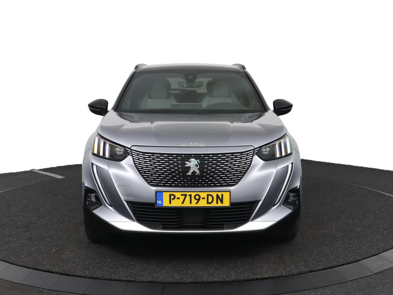 Peugeot e-2008 EV GT Pack 50 kWh 136PK | Navigatie | Stoelverw. | — photo 14