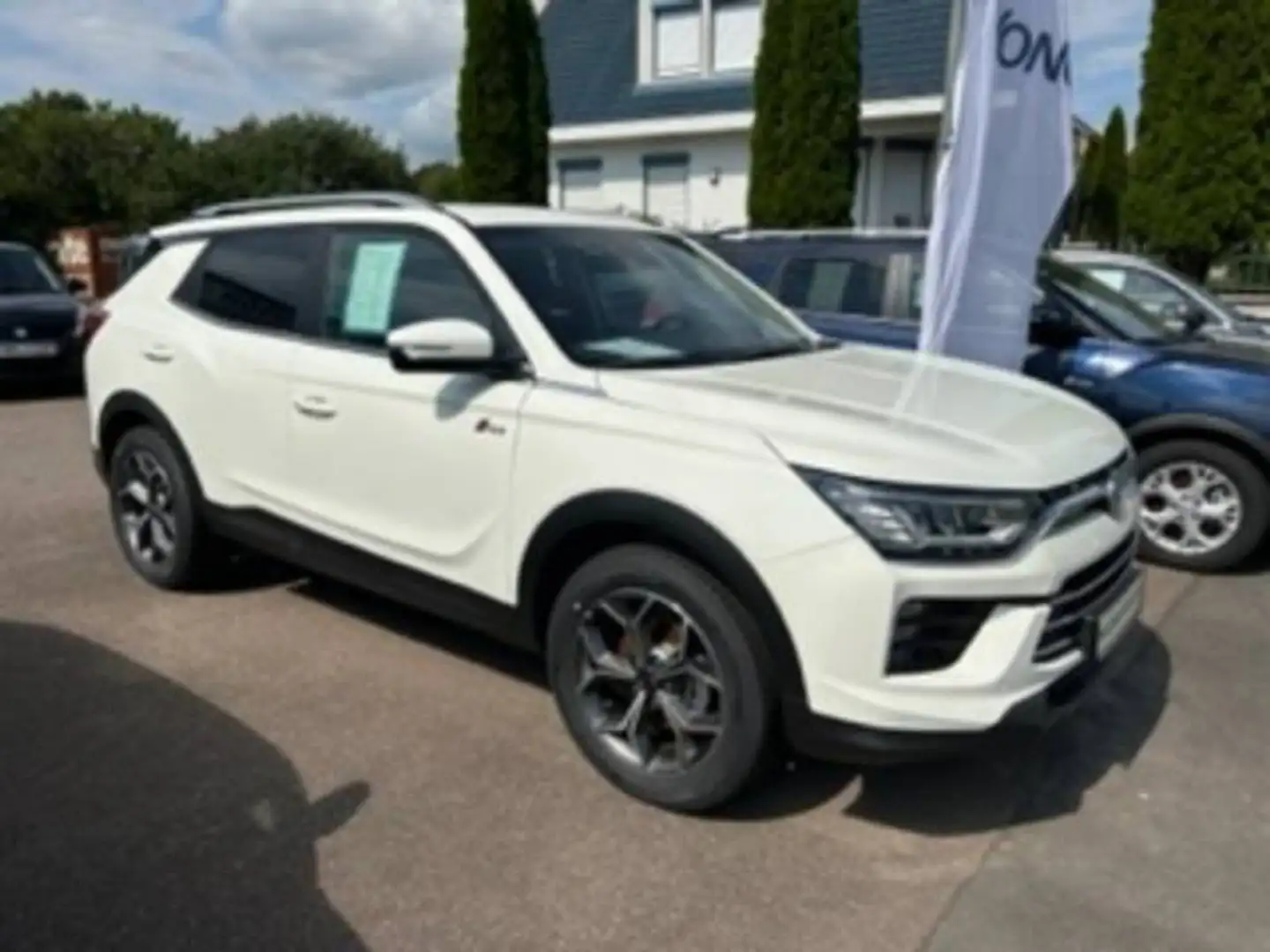 SsangYong Korando KORANDO RUBY DE 1.5 P AT 4WD Alb - 1