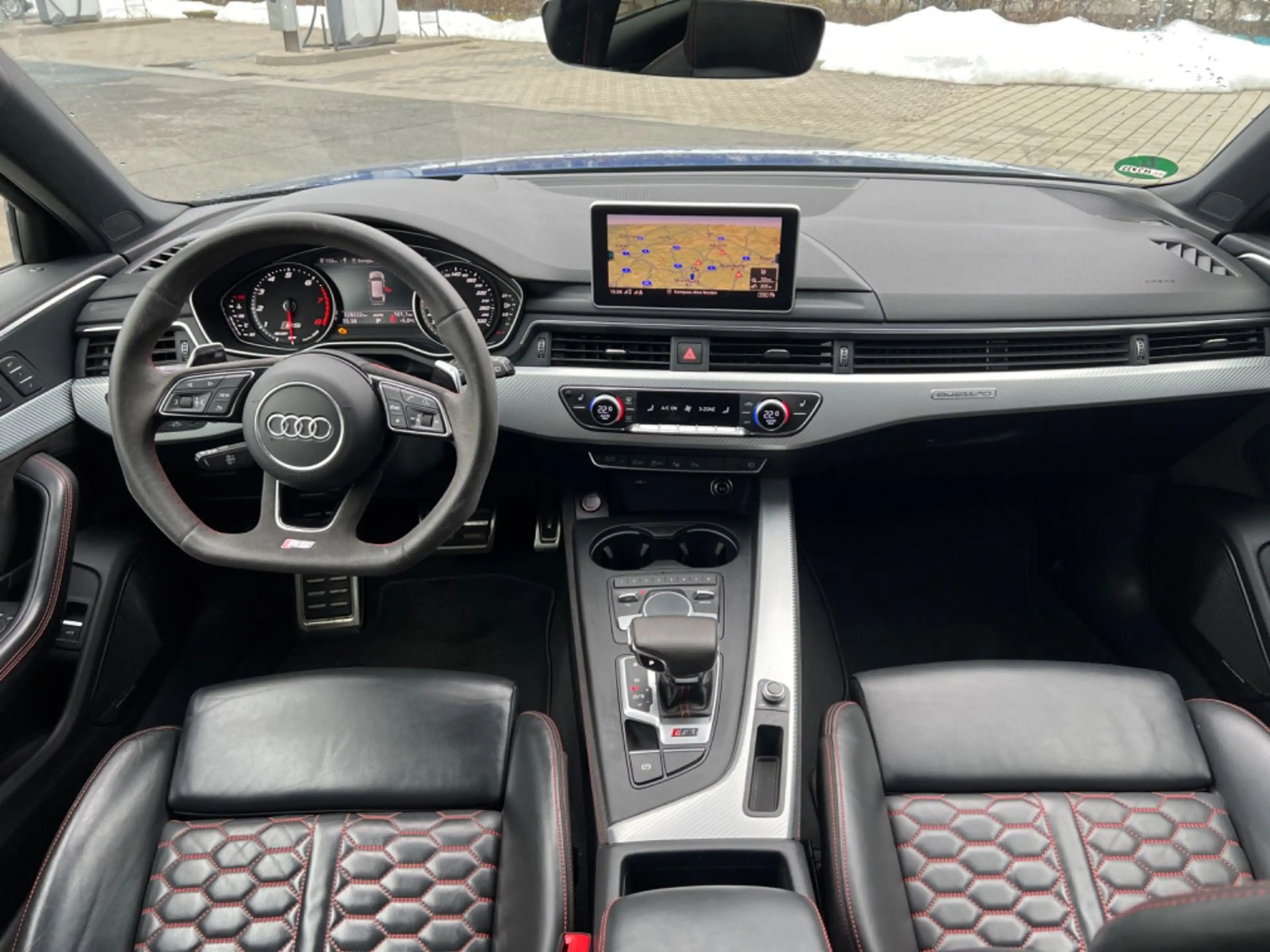 Audi RS4 B&O MATRIX Memory Massage HuD Vmax 280kmh — photo 10