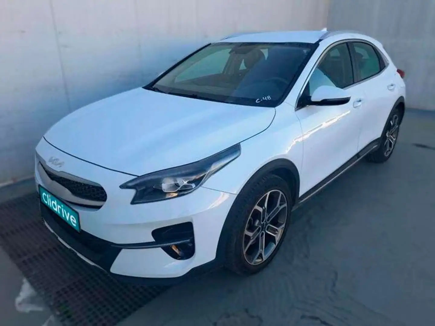 Kia XCeed 1.0 T-GDi ED Tech 120 Blanco - 2