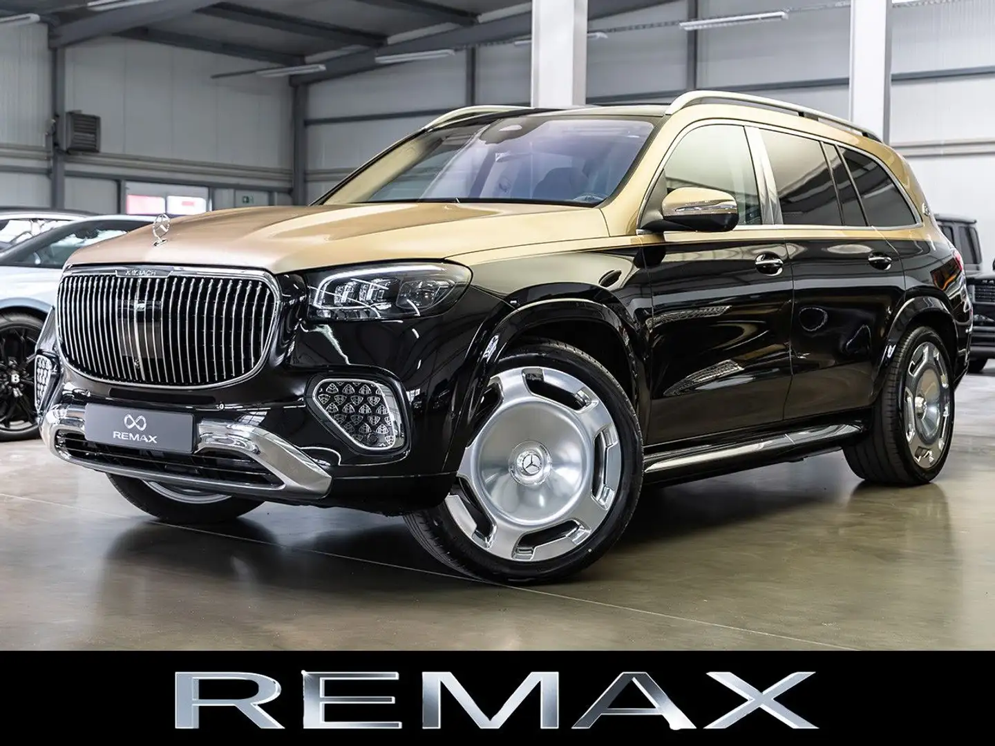 Mercedes-Benz GLS 600 Maybach 4M / Duotone / First Class Negro - 1