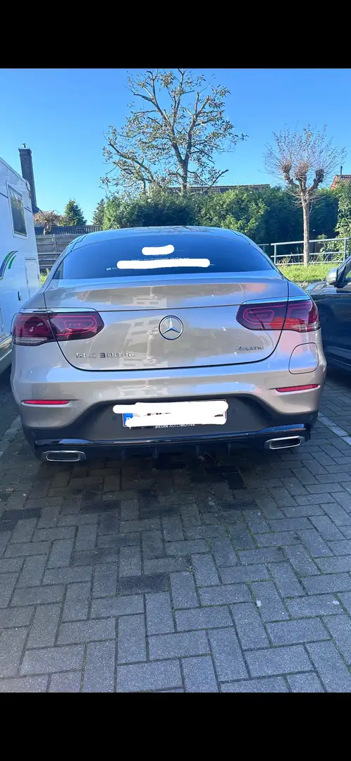 Mercedes-Benz GLC 300 de 4Matic 9G-TRONIC AMG Line - 2