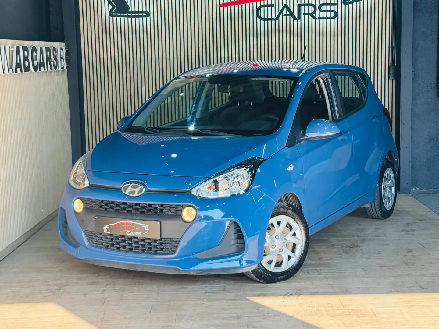 Hyundai i10 1.0i * GARANTIE 12 MOIS * 1ER PROPRIETAIRE * Blauw - 2