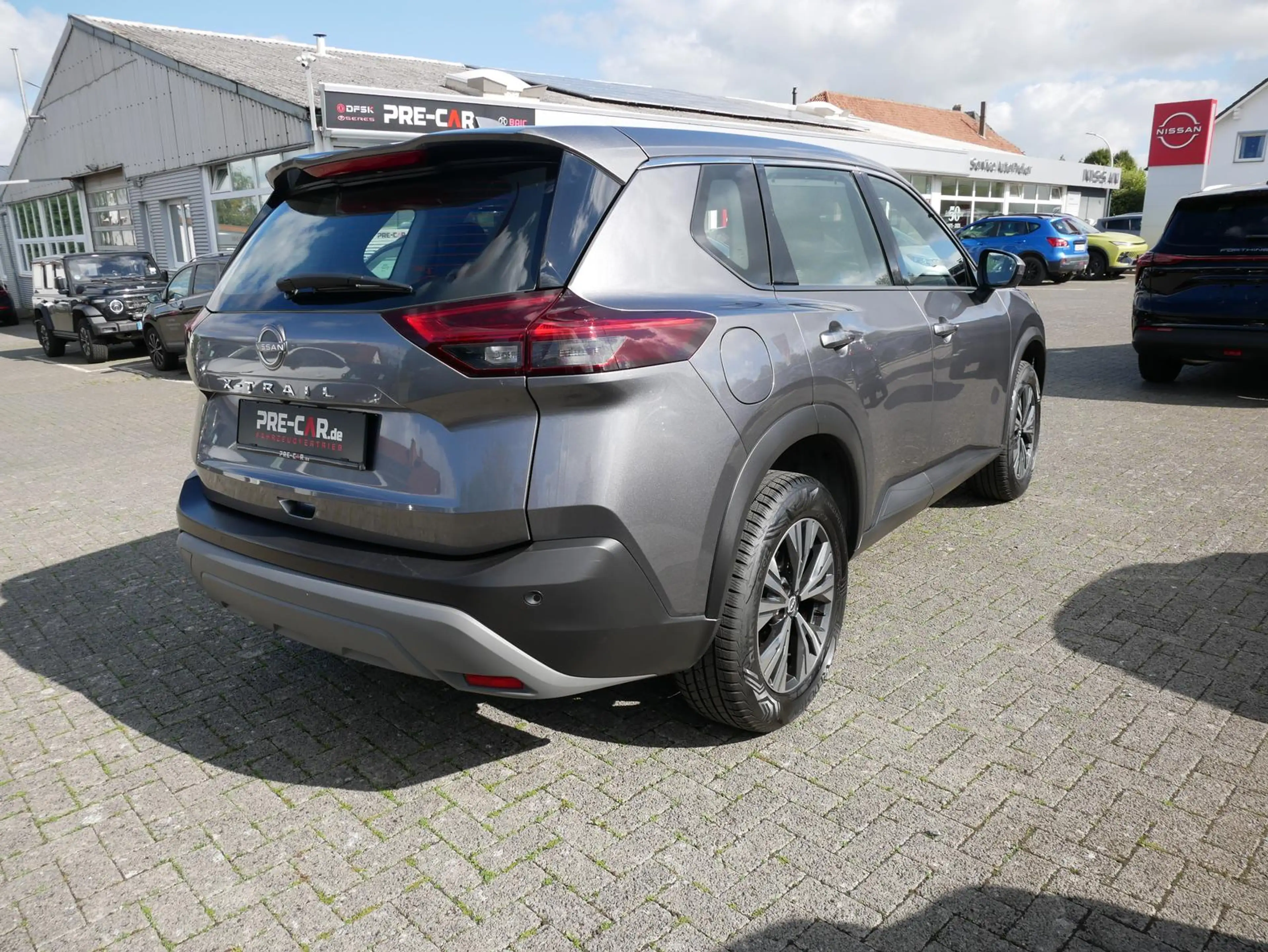 Nissan X-Trail 1,3 DIG-T Acenta Automatik ALU Metallic — photo 13
