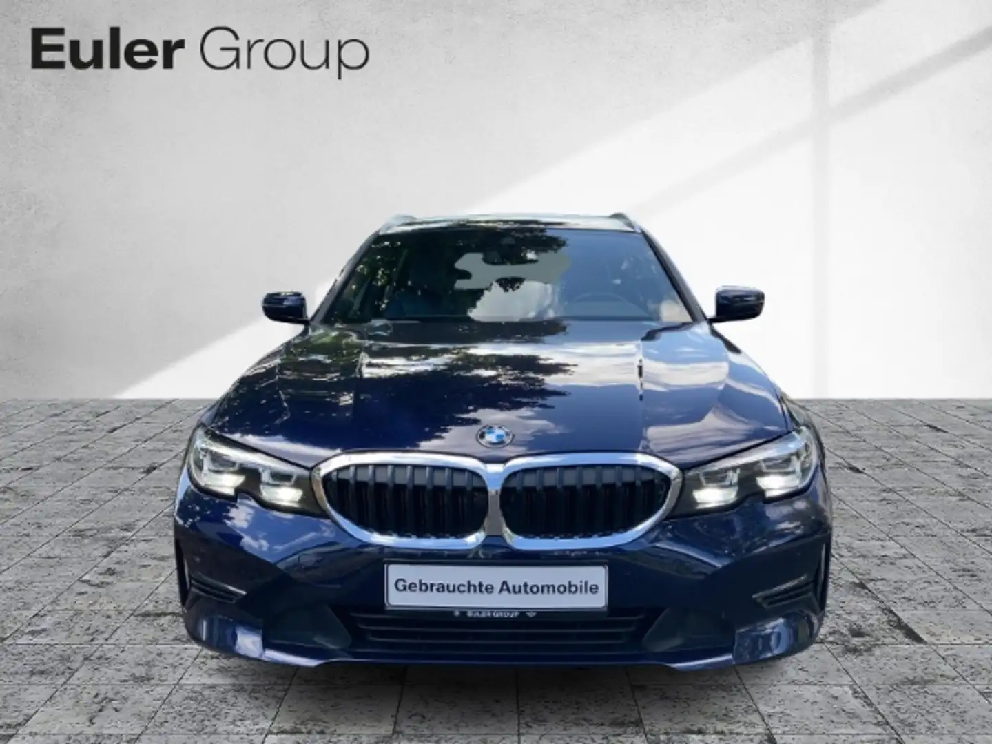 BMW 320 d xDr Tour LCProf LED PDC HiFi SHZ Blau - 2