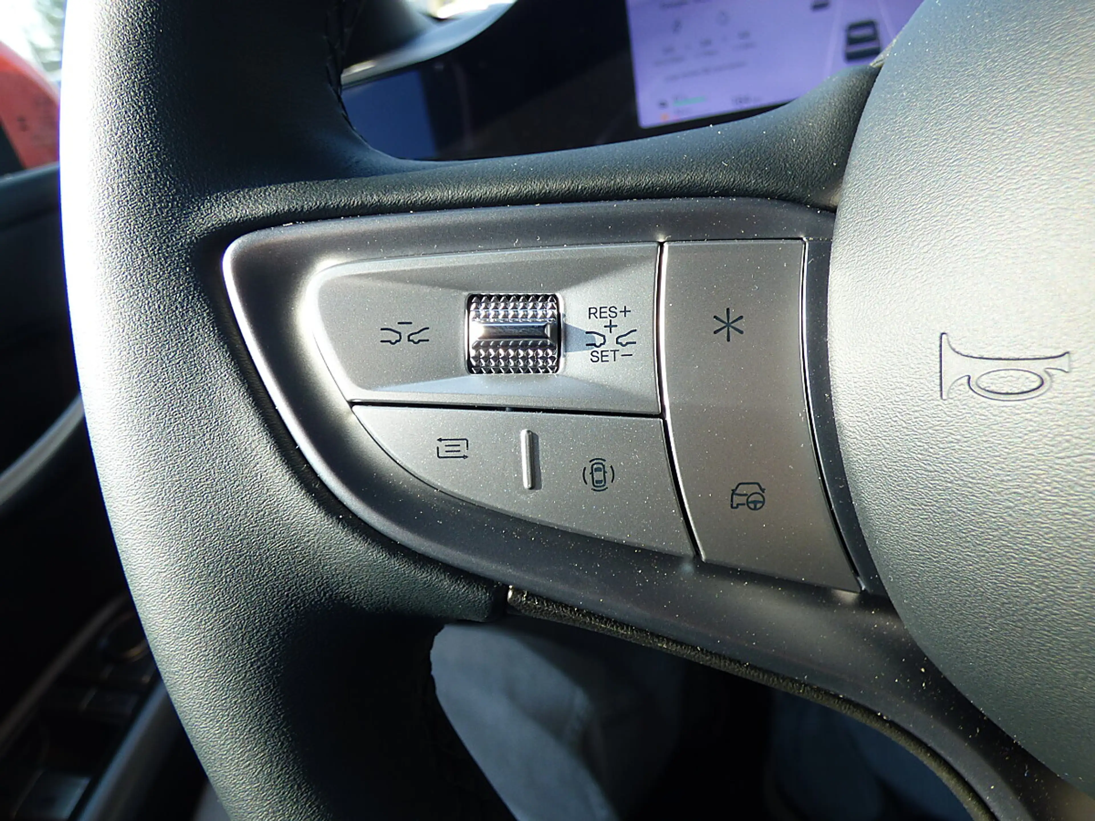 BYD Dolphin G DM-i PHEV 18,3kWh Comfort Lager — photo 9