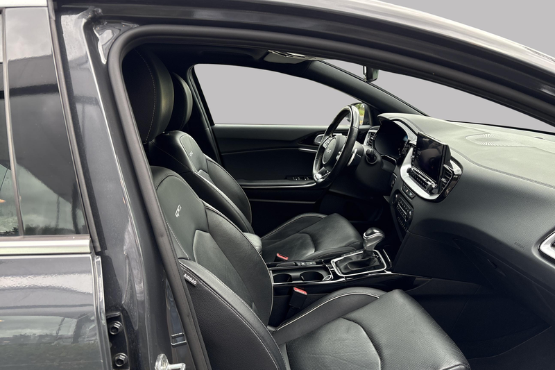 Kia ProCeed / pro_cee'd Gt line — photo 7