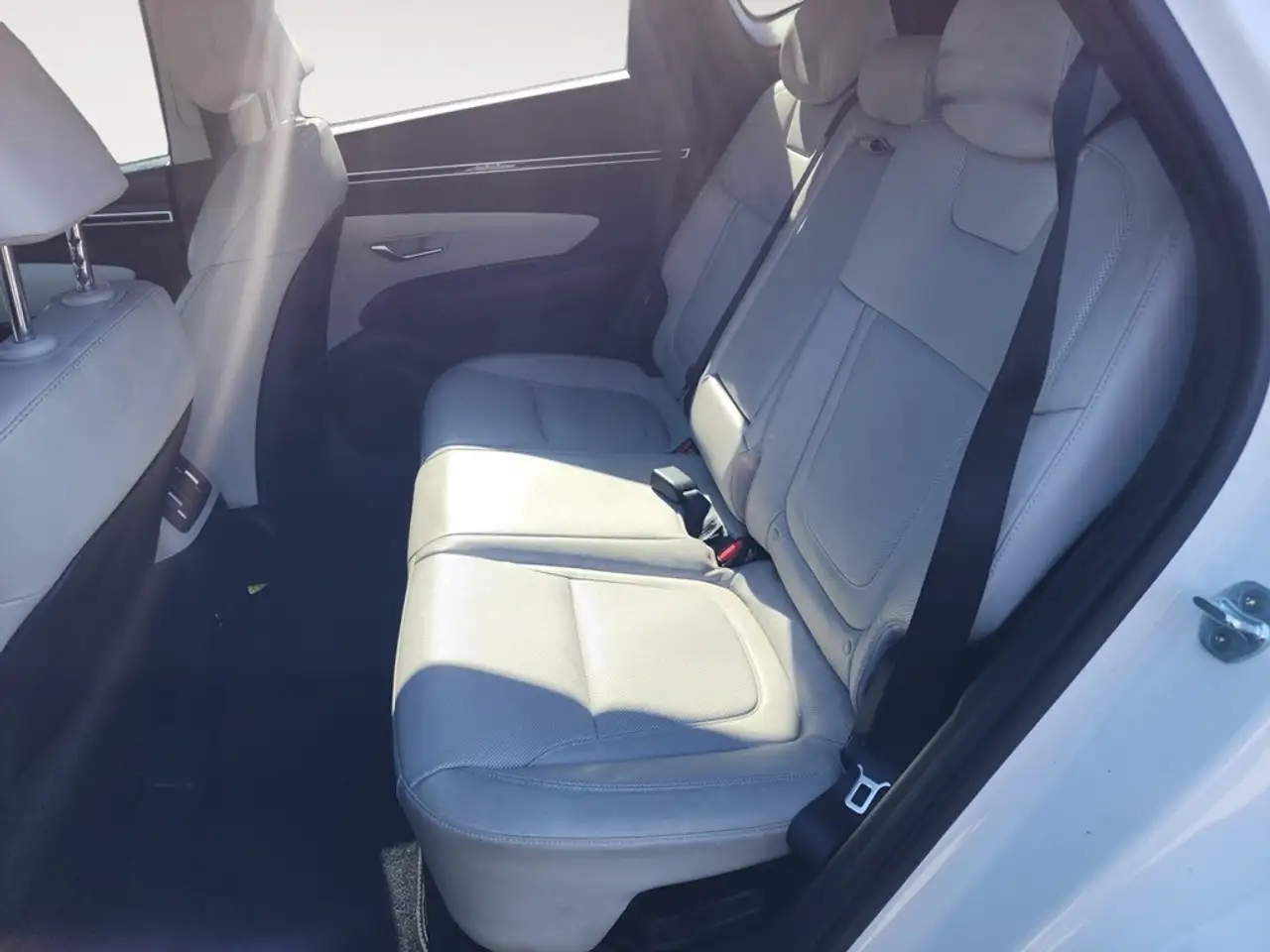 Hyundai TUCSON снимка Hyundai TUCSON