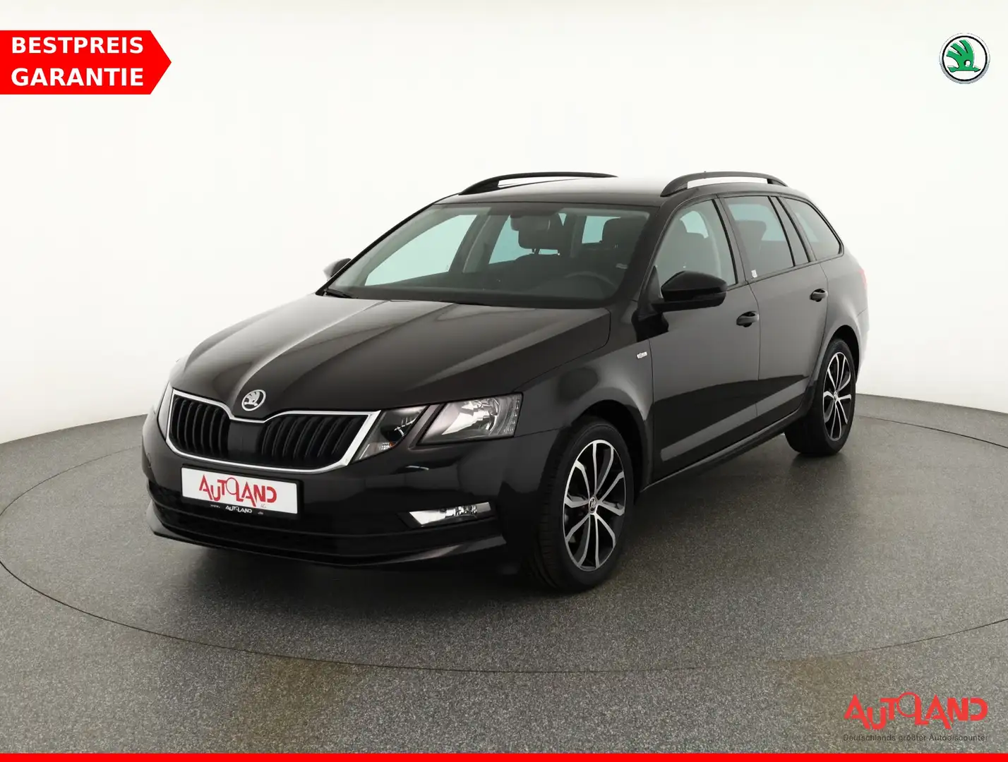 Skoda Octavia Combi 1.5 TSI DSG Soleil Sitzheizung DAB Noir - 1