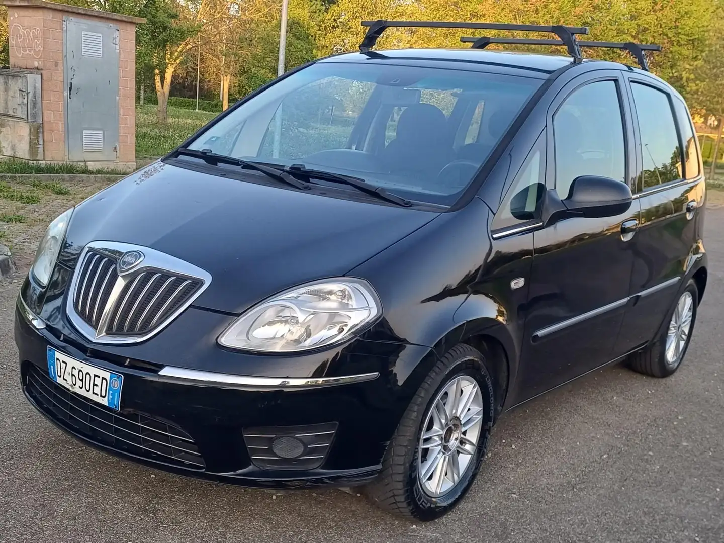 Lancia MUSA Musa II 2007 1.4 16v Platino ecochic Gpl - 2