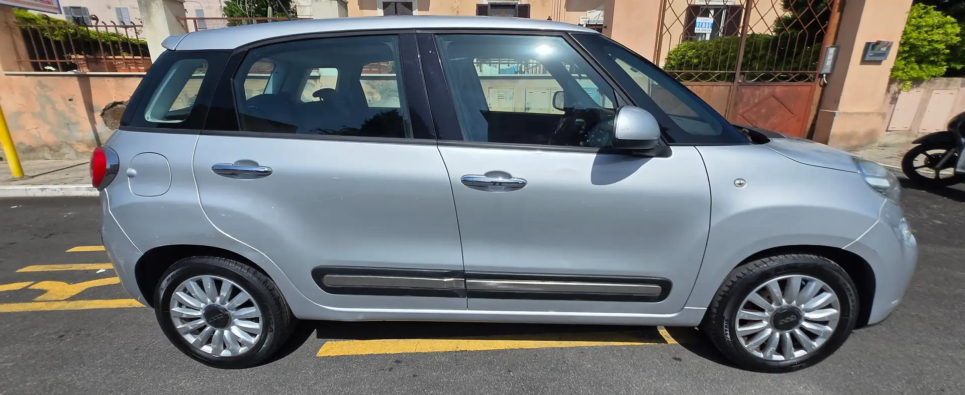 Fiat 500L 500L 2012 1.3 mjt Lounge 85cv Argent - 2