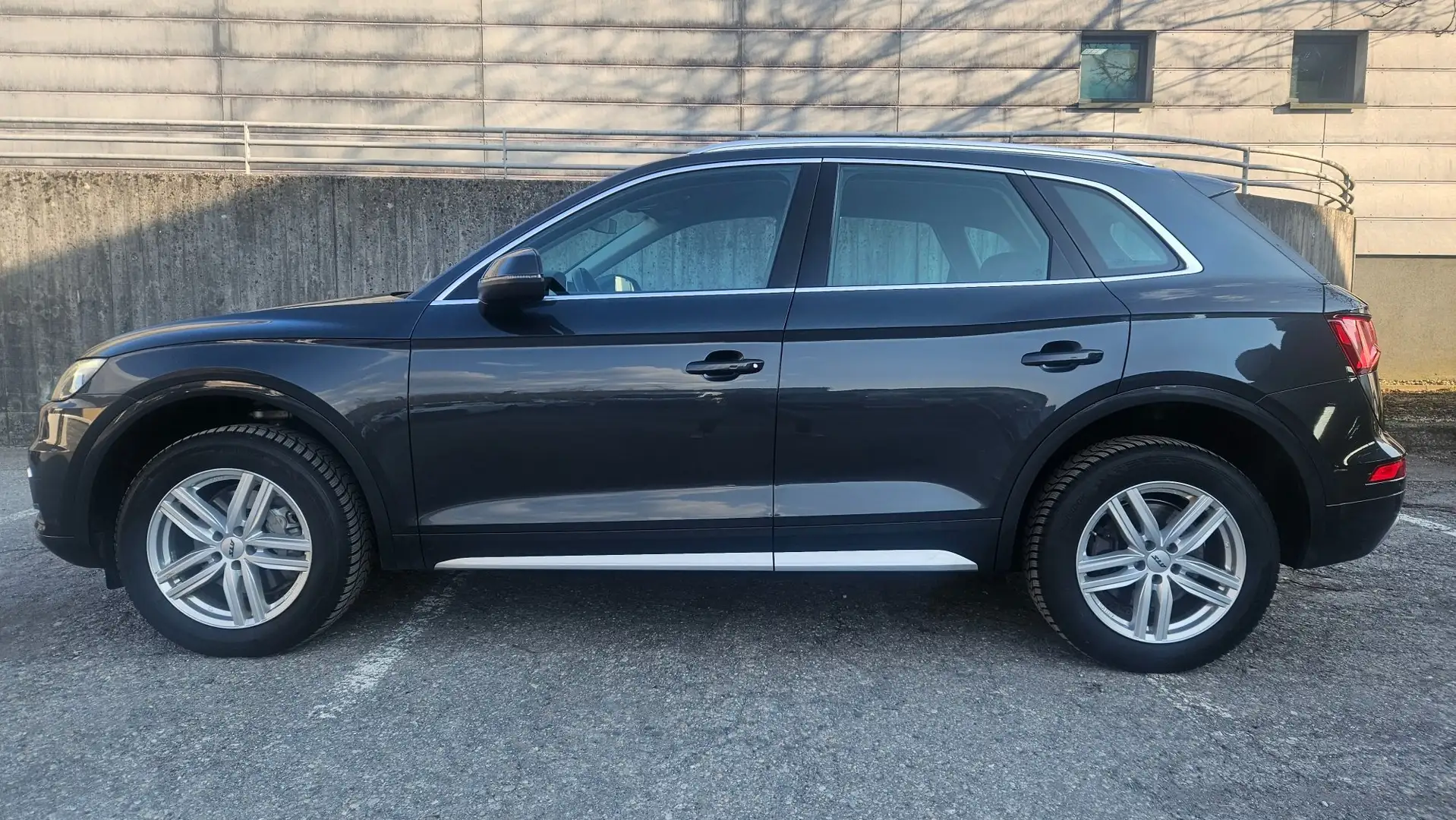 Audi Q5 45 TFSI quattro sport, SERVICE NEU + Garantie Grau - 2