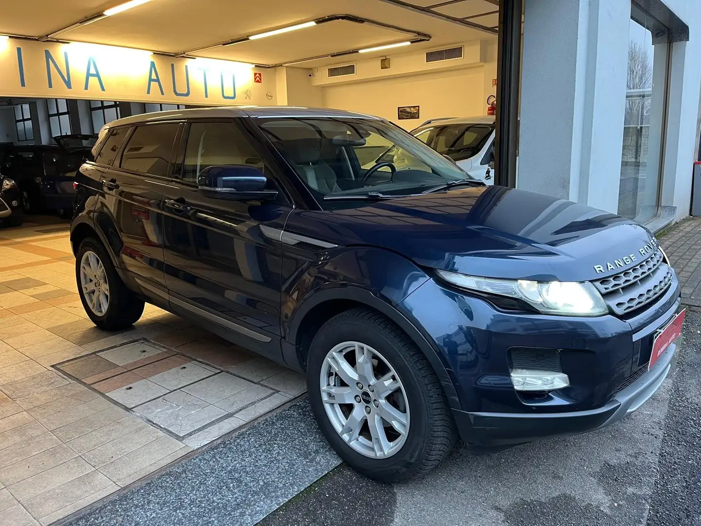 Land Rover Range Rover Evoque Range Rover Evoque 5p 2.2 td4 Dynamic 150cv Azul - 1