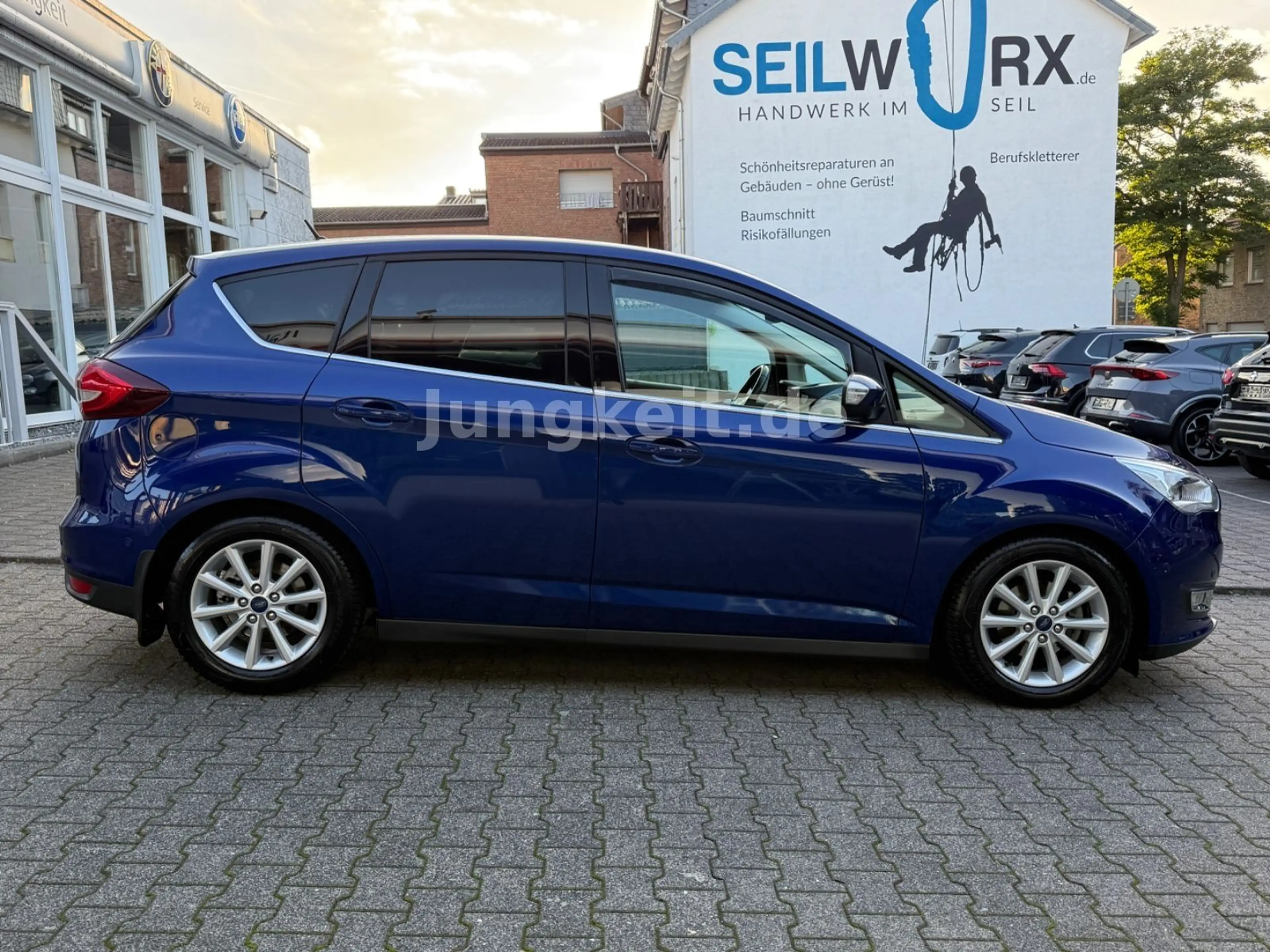 Ford C-Max Titanium *1.Hand*Navigation* Sitzheizung* — photo 5