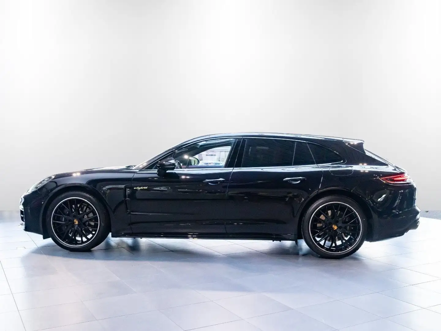 Porsche Panamera Udo Lindenbergs "No Panik" Panamera 4 Hybrid Schwarz - 2