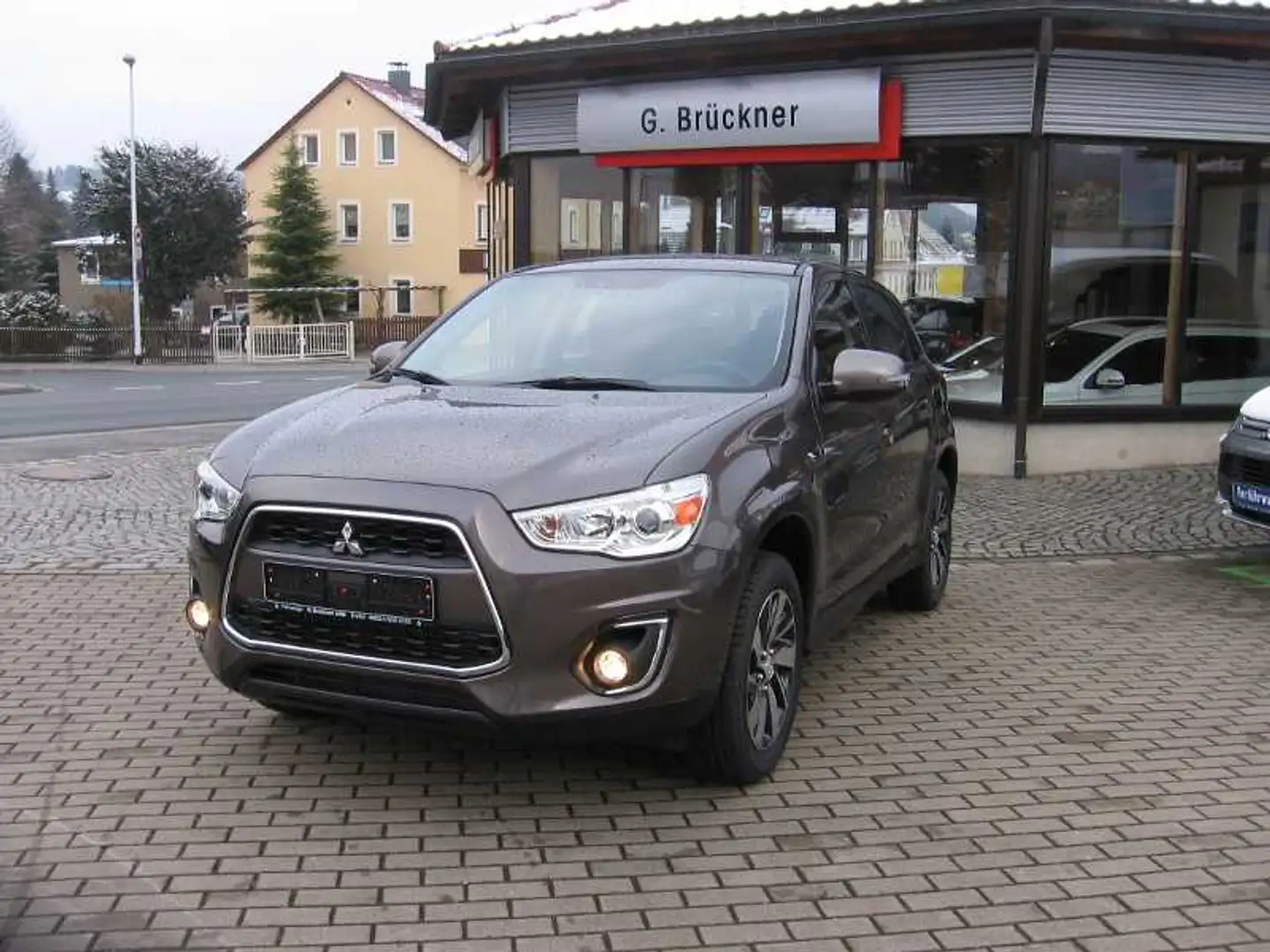 Mitsubishi ASX 1,6 Klassik Kollektion +AHK,Winterräder,Kamera,Sit Braun - 1