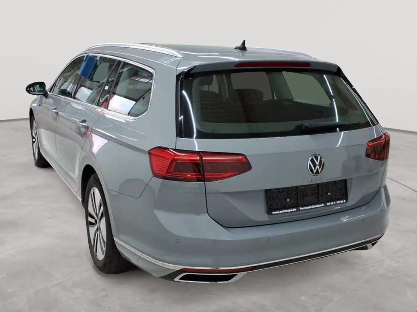 Volkswagen Passat Passat Variant Hybrid GTE AHK MATRIX Grau - 2