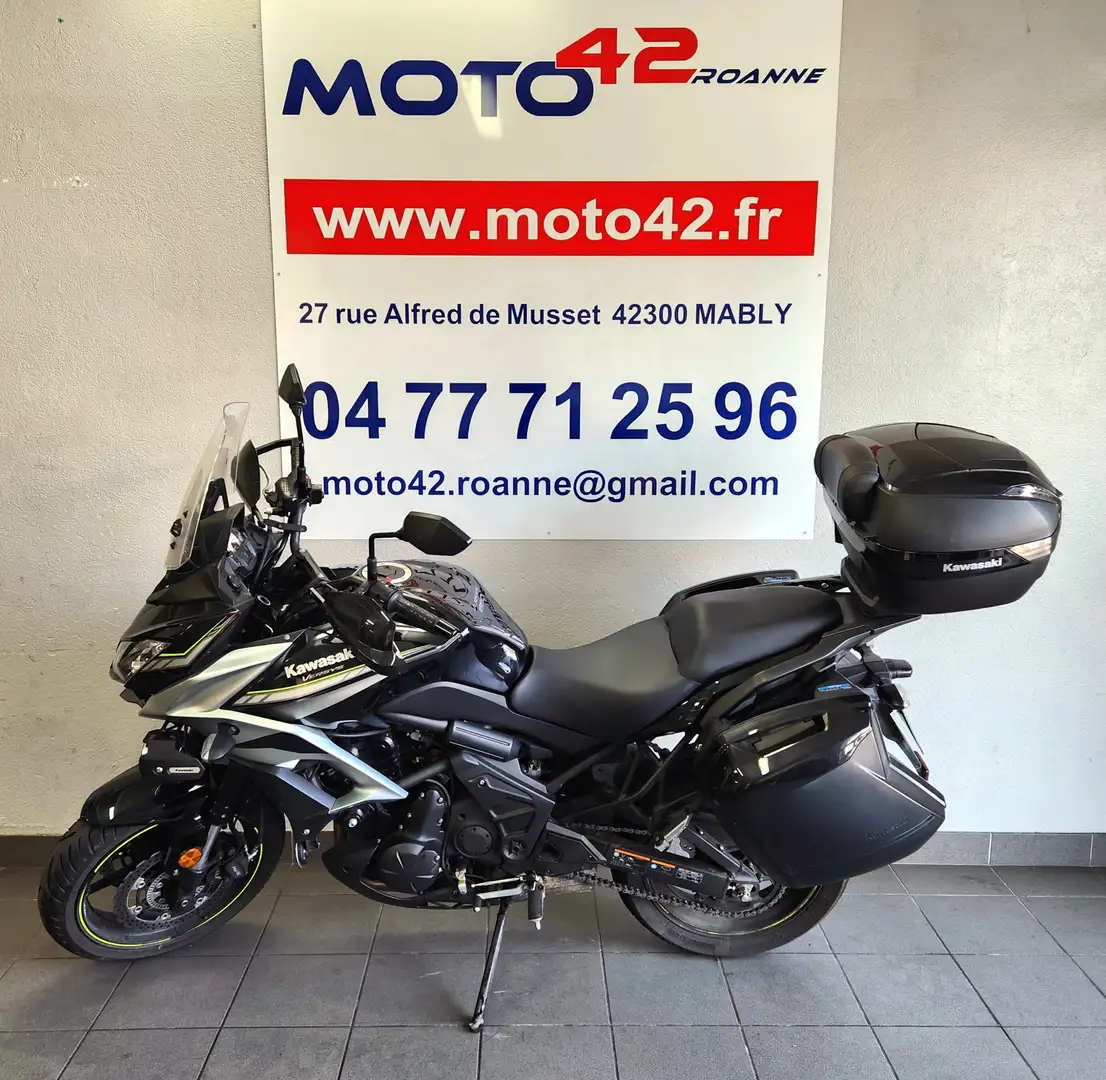 Kawasaki Versys 650 Schwarz - 1