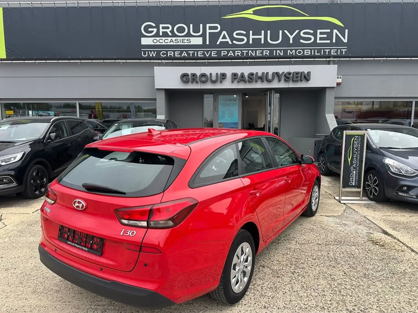 Hyundai i30 Mild Hybride PD Wagon 1.0 T-GDi 120 48V Rouge - 2