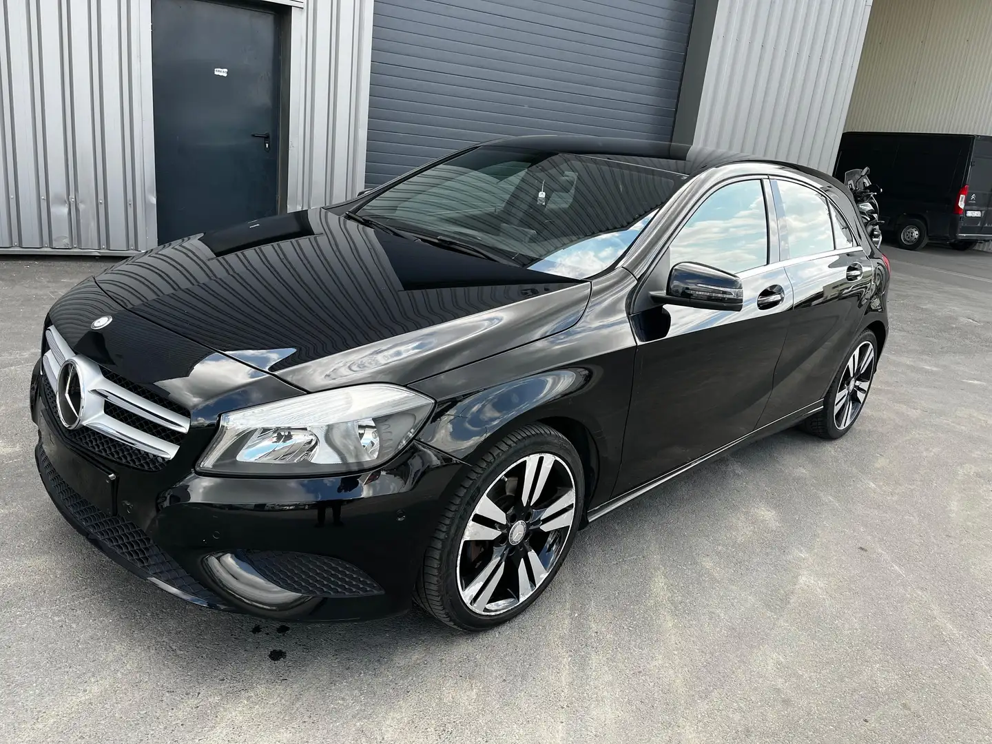 Mercedes-Benz A 180 BE Edition Noir - 2