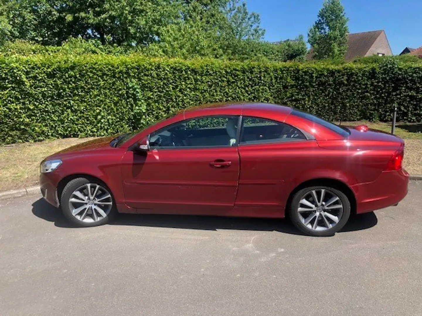 Volvo C70 C70 D4 Aut. Kinetic Rot - 2