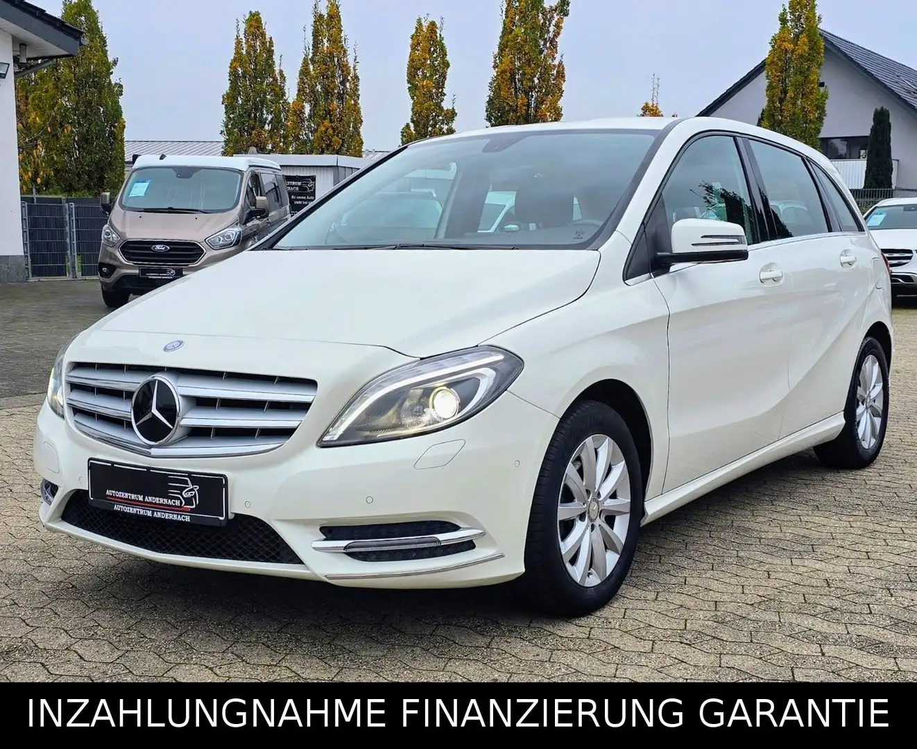 Mercedes-Benz B 180 *XENON*NAVI*PDC*SHZ* Blanc - 1